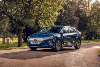 Hyundai IONIQ Electric 38 kWh - Gallery Image