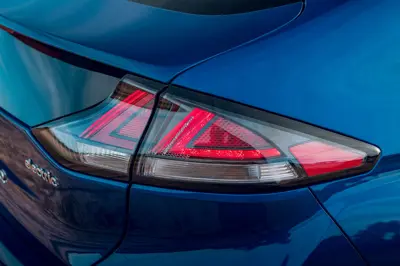 Hyundai IONIQ Electric 38 kWh - Gallery Image