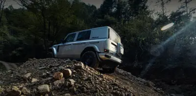 iCar V23 501 AWD - Gallery Image
