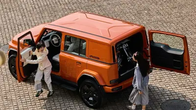 iCar V23 501 AWD - Gallery Image