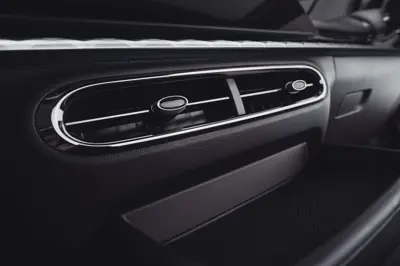 JAC E30X 51.5 kWh - Gallery Image