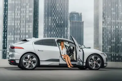 Jaguar I-Pace EV400