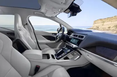 Jaguar I-Pace EV400
