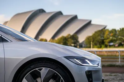 Jaguar I-Pace EV400