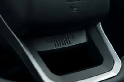 Jeep Compass Electric AWD - Gallery Image