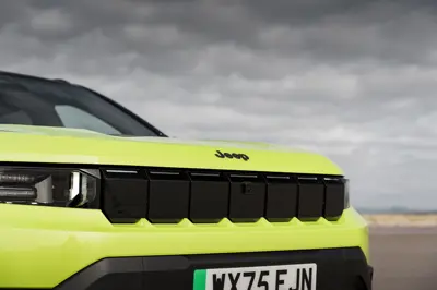 Jeep Compass Electric AWD - Gallery Image