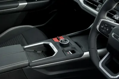 Jeep Compass Electric AWD - Gallery Image