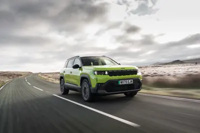 Jeep Compass Electric AWD - Gallery Image