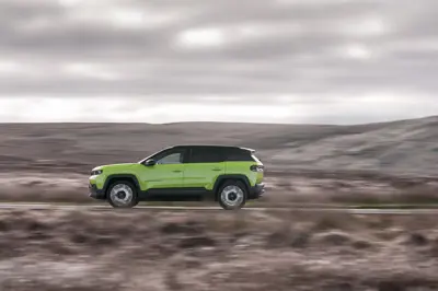 Jeep Compass Electric AWD - Gallery Image