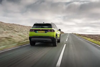 Jeep Compass Electric AWD - Gallery Image