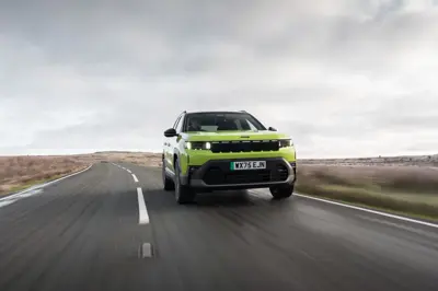 Jeep Compass Electric AWD - Gallery Image