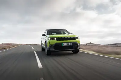 Jeep Compass Electric AWD - Gallery Image