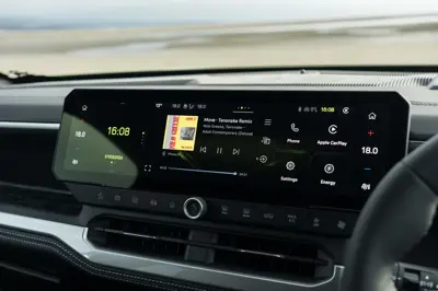 Jeep Compass Electric AWD - Gallery Image