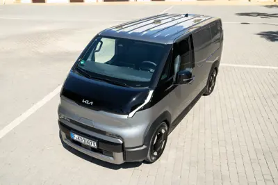 Kia PV5 Cargo Long Range - Gallery Image