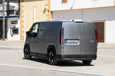 Kia PV5 Cargo Long Range - Gallery Image