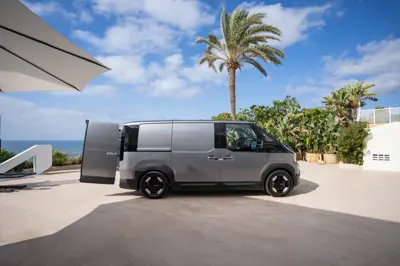 Kia PV5 Cargo Long Range - Gallery Image