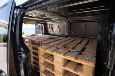 Kia PV5 Cargo Long Range - Gallery Image