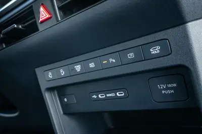 Kia PV5 Passenger Long Range - Gallery Image