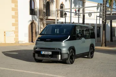 Kia PV5 Passenger Long Range - Gallery Image