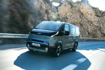 Kia PV5 Passenger Long Range - Gallery Image