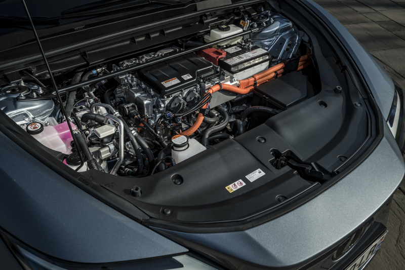 Lexus RZ 450e