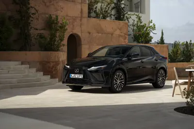 Lexus RZ 500e - Gallery Image