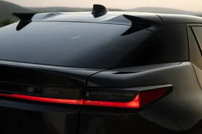 Lexus RZ 500e - Gallery Image