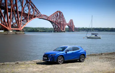 Lexus UX 300e