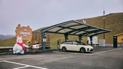 Li Auto i6 87.3 kWh RWD - Gallery Image