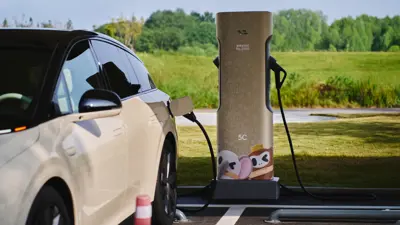 Li Auto i6 87.3 kWh RWD - Gallery Image