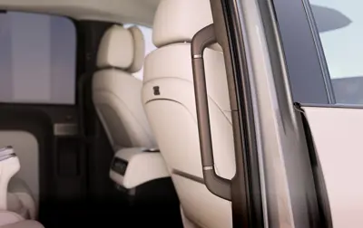 Li Auto MEGA - Gallery Image