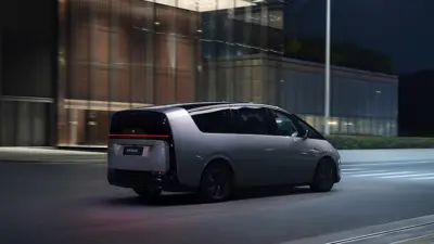 Li Auto MEGA - Gallery Image