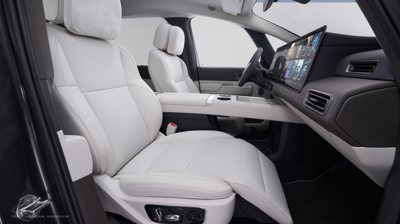 Li Auto MEGA