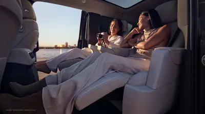 Li Auto MEGA - Gallery Image