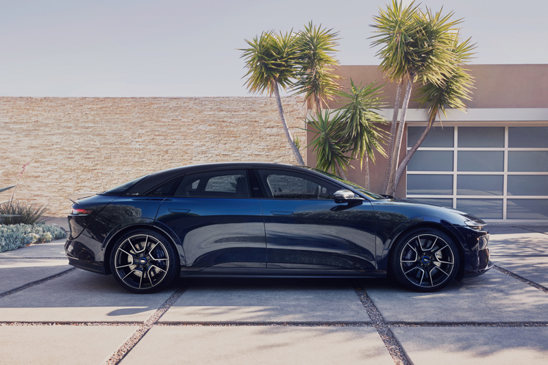 Lucid Air Sapphire with 21 inch on the rear axle and 20 inch on the front axle