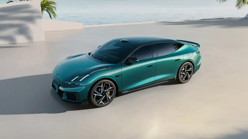 Lynk & Co 10