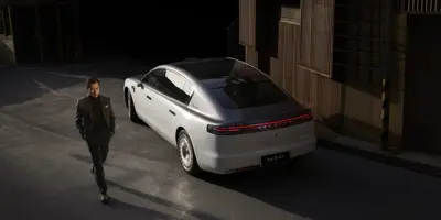 MAEXTRO S800 Executive - Gallery Image