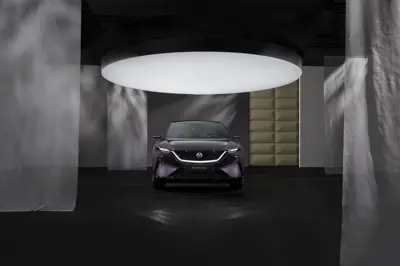 Mazda CX-6e - Gallery Image