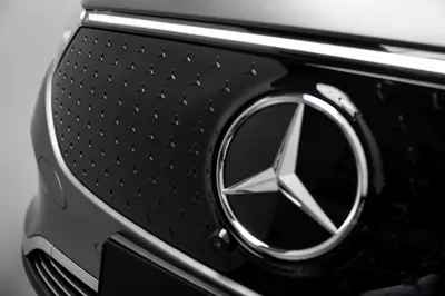 Mercedes-EQ EQA 250+