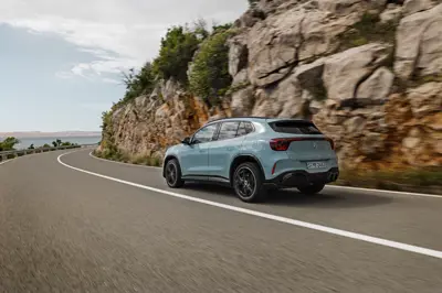 Mercedes GLA 350 4MATIC - Gallery Image
