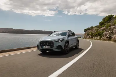 Mercedes GLA 350 4MATIC - Gallery Image