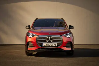 Mercedes GLA 350 4MATIC - Gallery Image