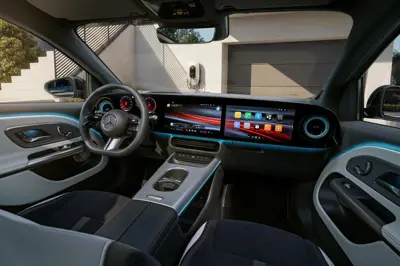 Mercedes GLA 350 4MATIC - Gallery Image