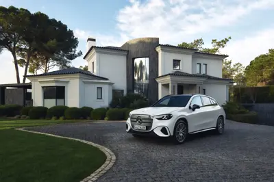Mercedes GLC 250 - Gallery Image