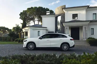 Mercedes GLC 250 - Gallery Image