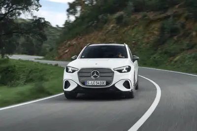 Mercedes GLC 250 - Gallery Image