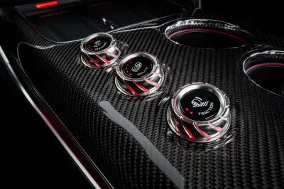 Mercedes GT 55 4-Door Coupé 4MATIC+ - Gallery Image