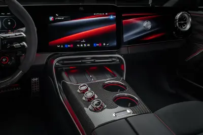 Mercedes GT 55 4-Door Coupé 4MATIC+ - Gallery Image