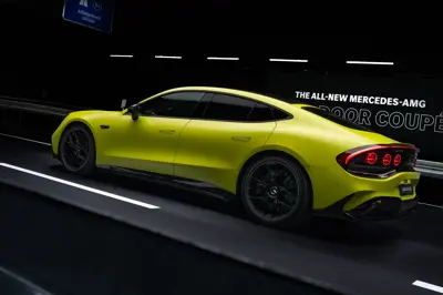 Mercedes GT 55 4-Door Coupé 4MATIC+ - Gallery Image