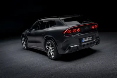Mercedes GT 55 SUV - Gallery Image